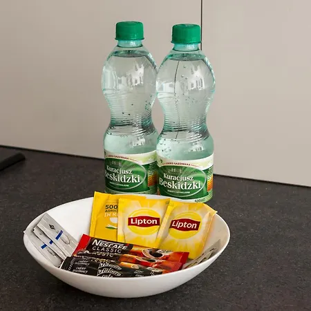 Park Mirowski Homely By Bookinghost *