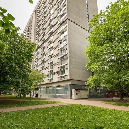 Park Mirowski Homely Apartmán *