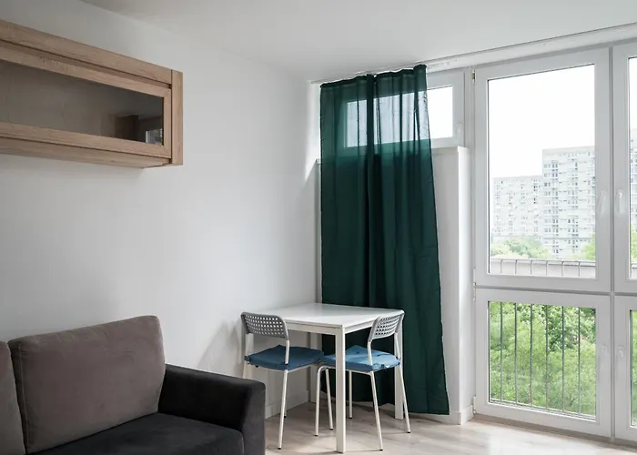 Park Mirowski Homely By Bookinghost Warsaw